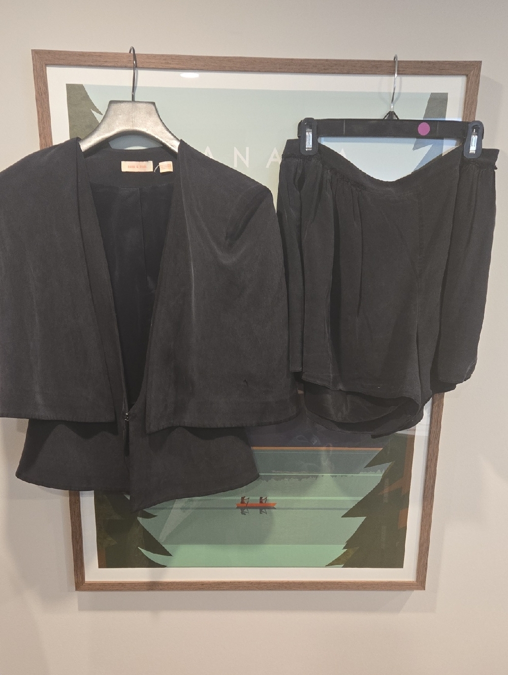Silk set - cape blazer slightly damaged M/L